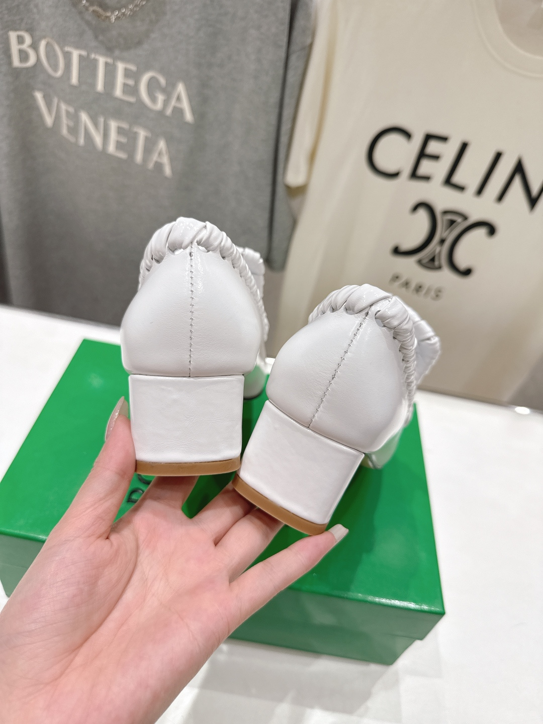 高版本出厂 Bottega Veneta/BV F065 2026ss新款Sabato鞋口穿皮工艺高跟鞋