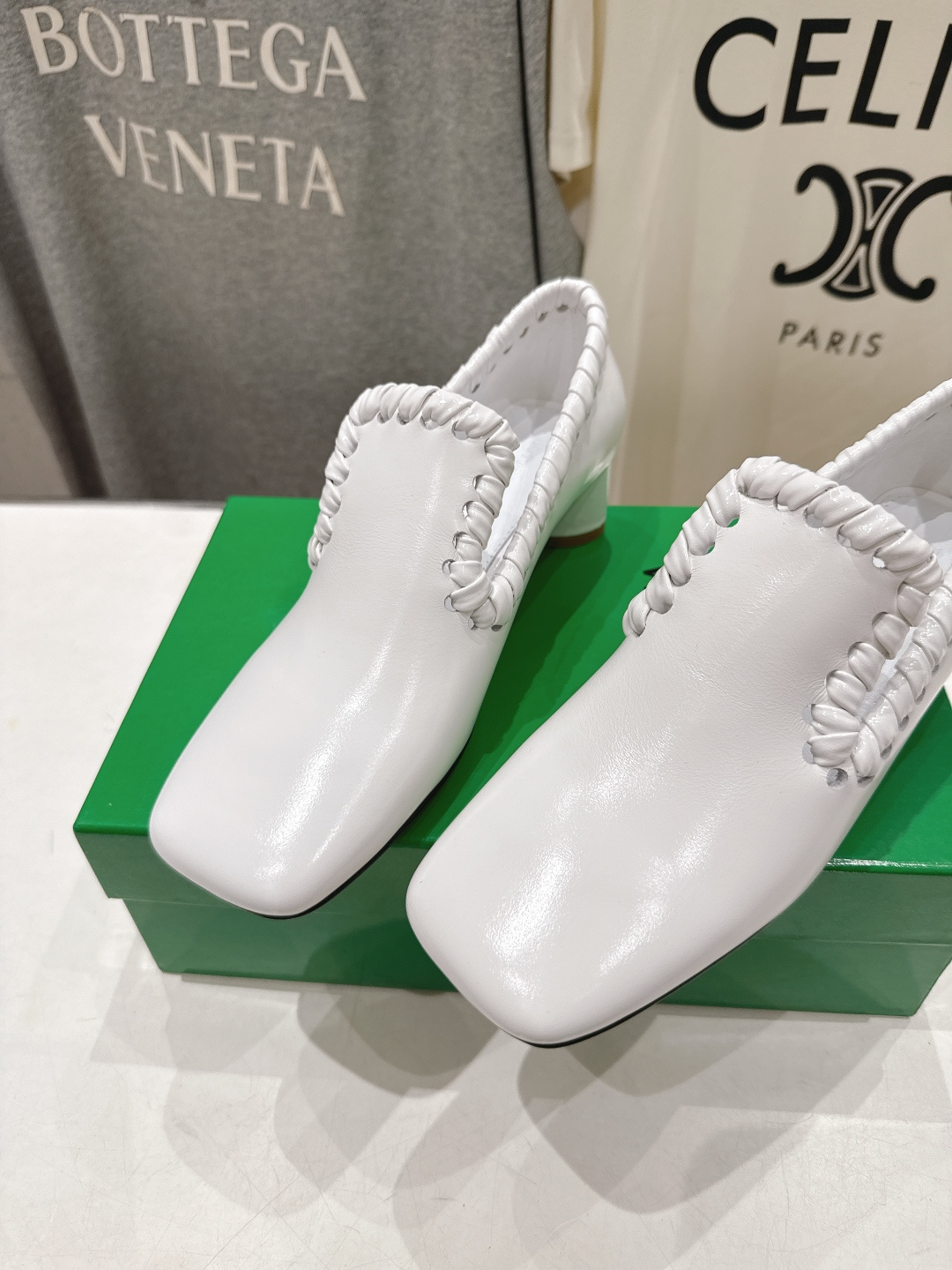 高版本出厂 Bottega Veneta/BV F065 2026ss新款Sabato鞋口穿皮工艺高跟鞋