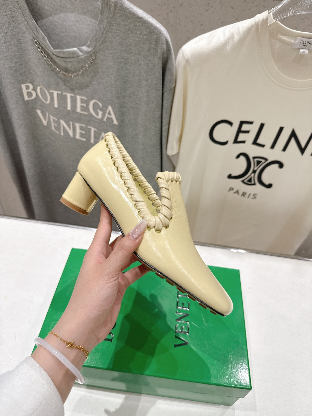 高版本出厂 Bottega Veneta/BV F065 2026ss新款Sabato鞋口穿皮工艺高跟鞋