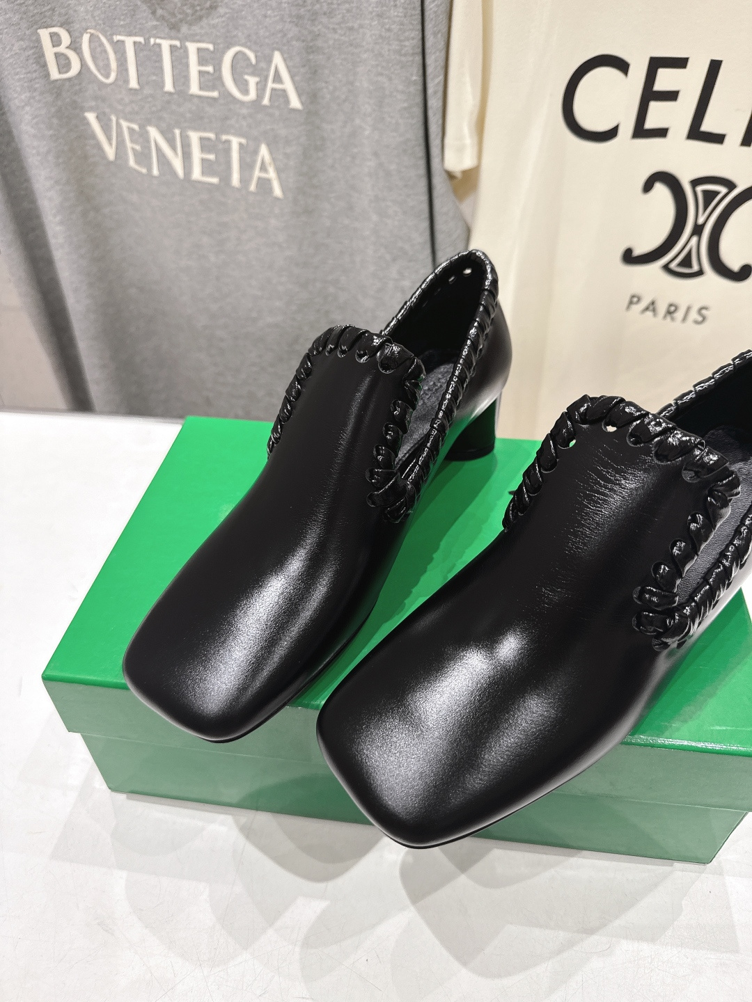 高版本出厂 Bottega Veneta/BV F065 2026ss新款Sabato鞋口穿皮工艺高跟鞋