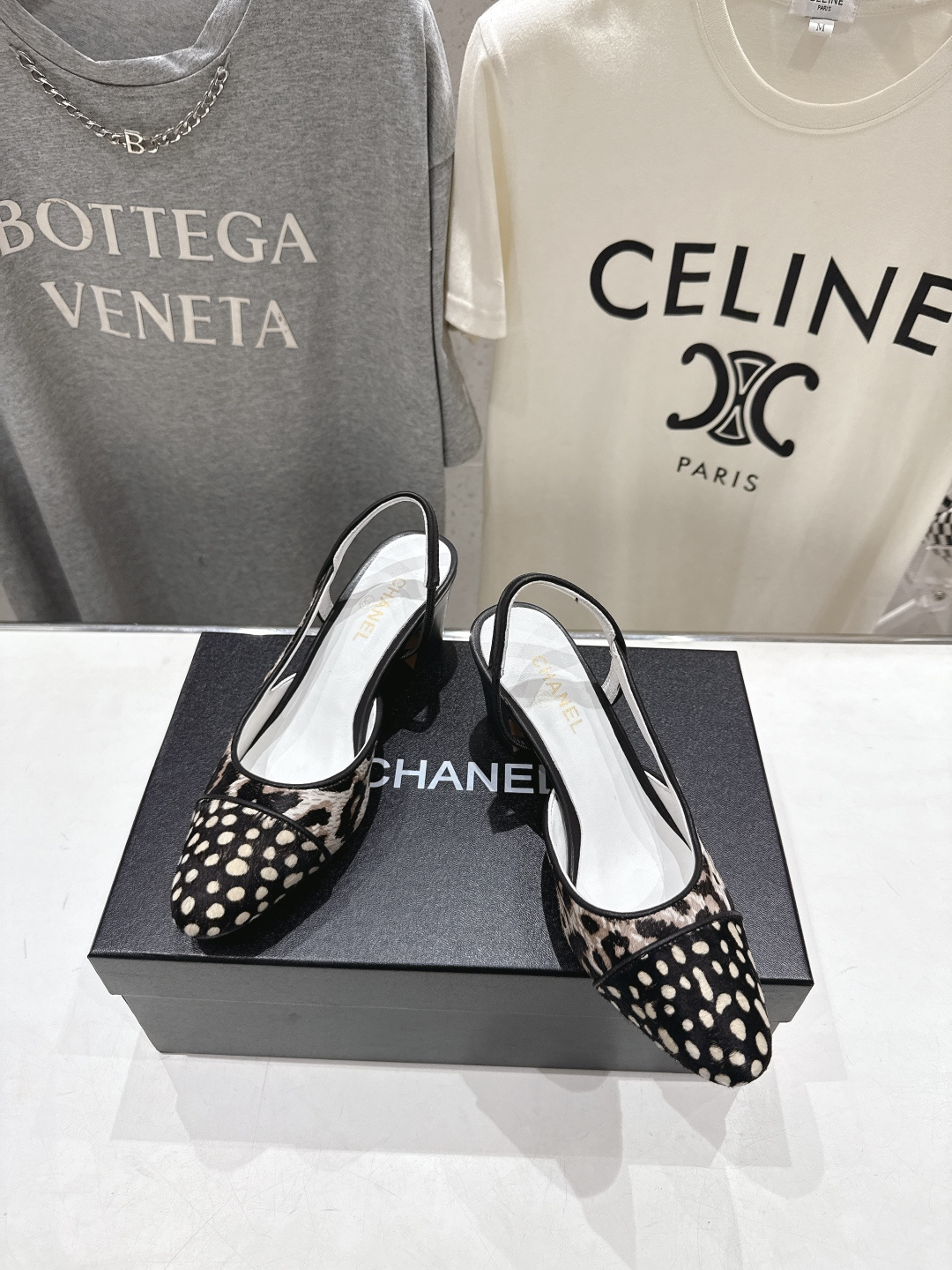 高版本出厂 CHANEL/香奈儿 小香F013 2026ss春夏🆕新款小圆头玛丽珍高跟凉鞋鞋楦精美，米兰