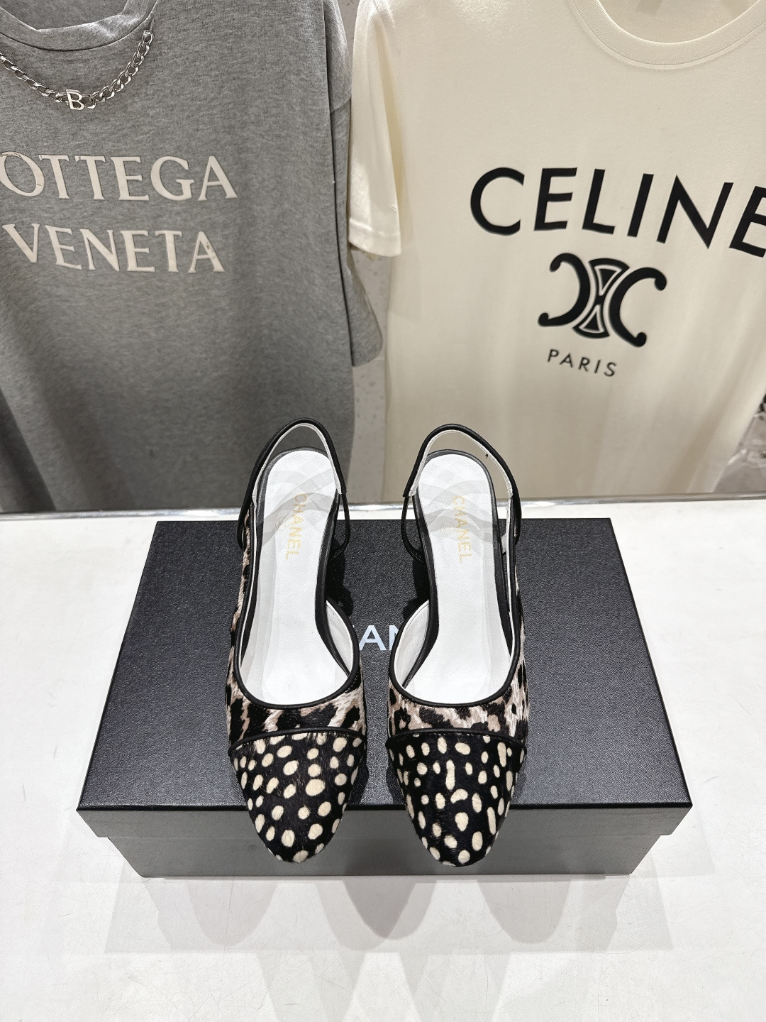 高版本出厂 CHANEL/香奈儿 小香F013 2026ss春夏🆕新款小圆头玛丽珍高跟凉鞋鞋楦精美，米兰