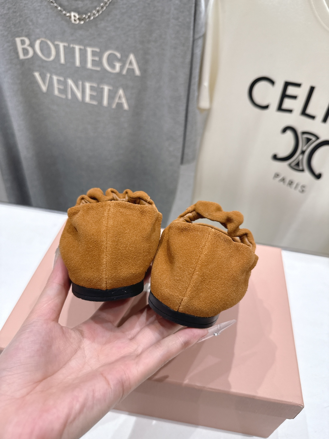 高版本出厂 MiuMiu/缪缪26ss早春走秀新款一脚蹬懒人鞋玛丽珍芭蕾舞鞋·平底单鞋官方春夏走秀新款，