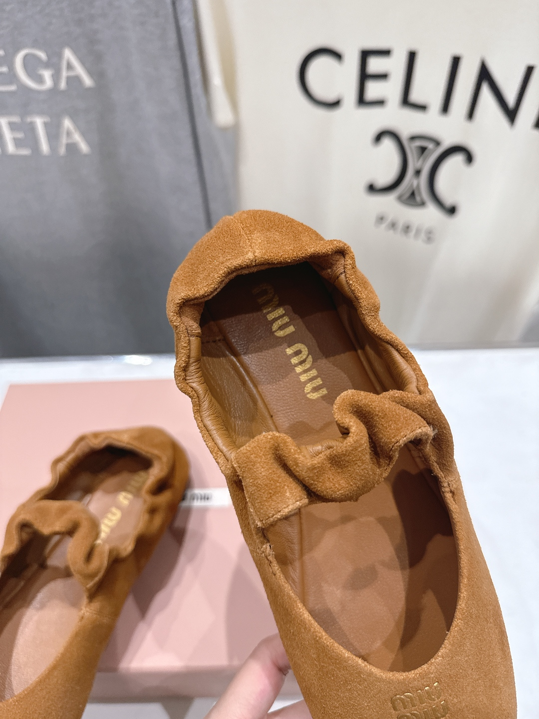 高版本出厂 MiuMiu/缪缪26ss早春走秀新款一脚蹬懒人鞋玛丽珍芭蕾舞鞋·平底单鞋官方春夏走秀新款，