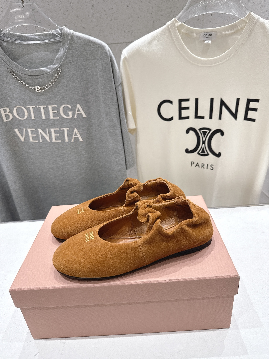 高版本出厂 MiuMiu/缪缪26ss早春走秀新款一脚蹬懒人鞋玛丽珍芭蕾舞鞋·平底单鞋官方春夏走秀新款，