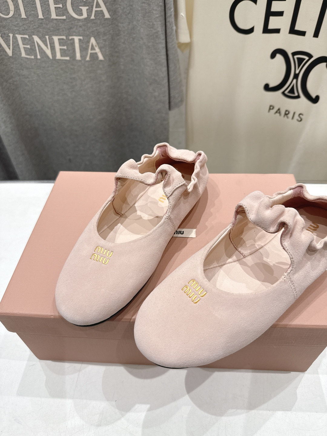 高版本出厂 MiuMiu/缪缪26ss早春走秀新款一脚蹬懒人鞋玛丽珍芭蕾舞鞋·平底单鞋官方春夏走秀新款，