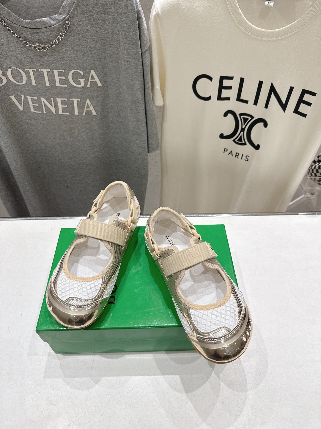 高版本出厂 Bottega Veneta/BV F065 2026ss新款玛丽珍 BV Orbit Fl