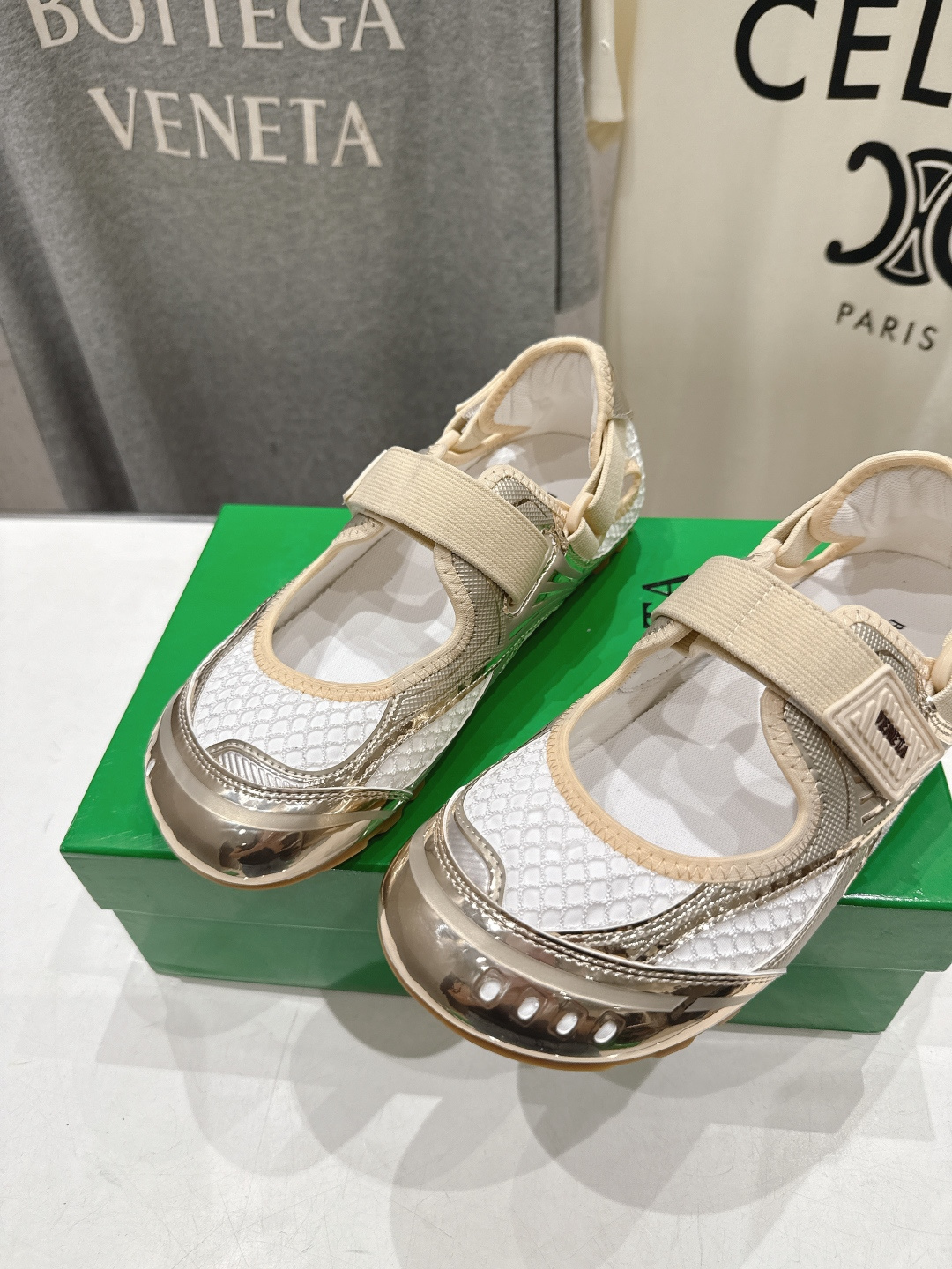 高版本出厂 Bottega Veneta/BV F065 2026ss新款玛丽珍 BV Orbit Fl