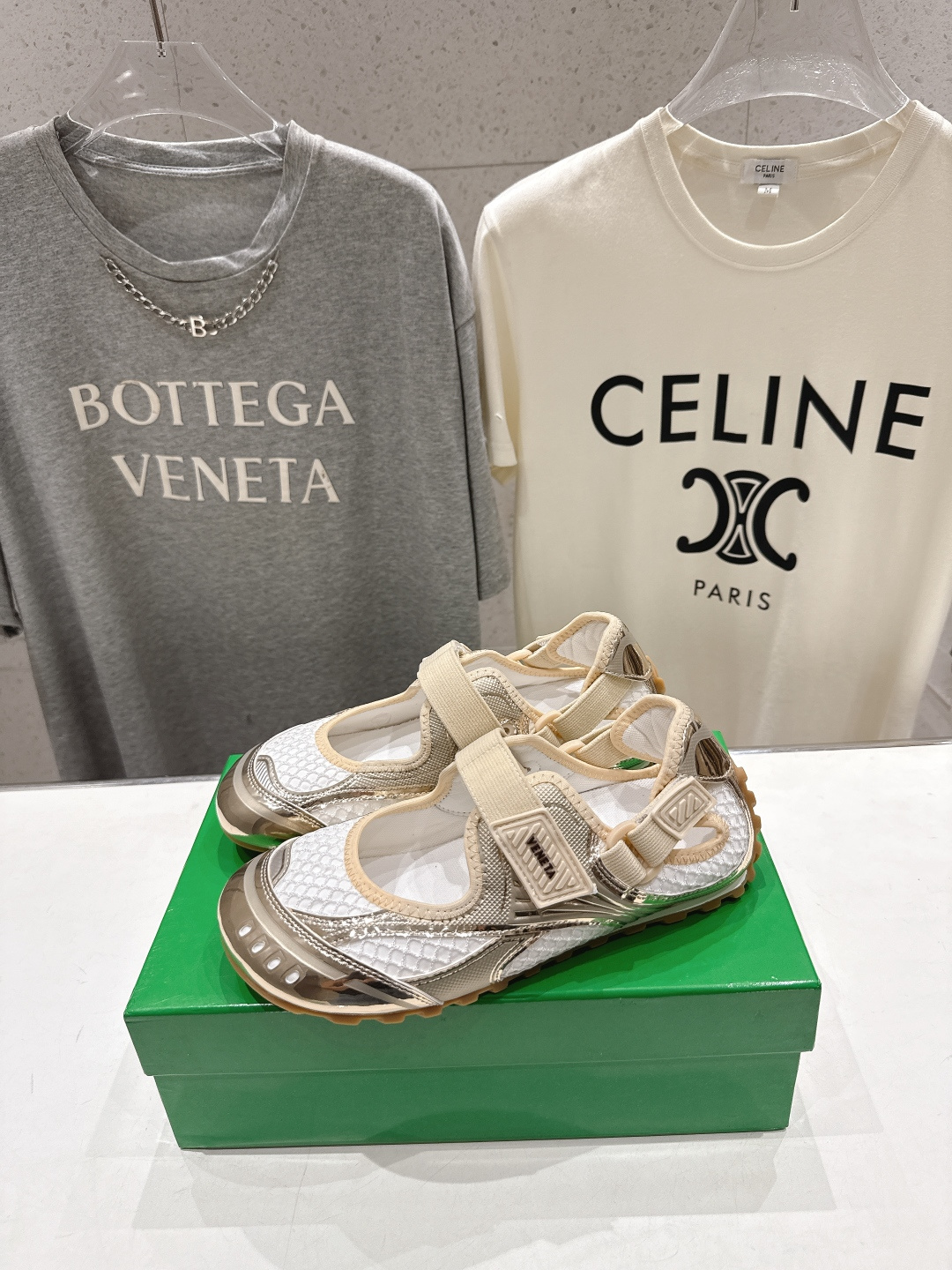 高版本出厂 Bottega Veneta/BV F065 2026ss新款玛丽珍 BV Orbit Fl