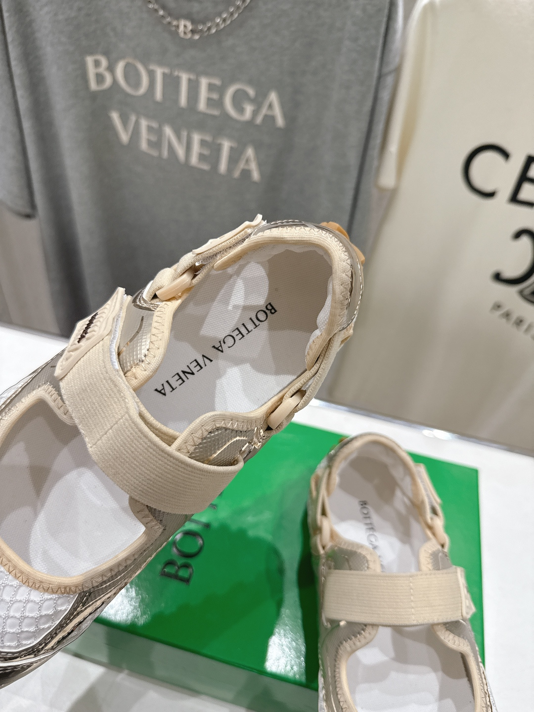 高版本出厂 Bottega Veneta/BV F065 2026ss新款玛丽珍 BV Orbit Fl