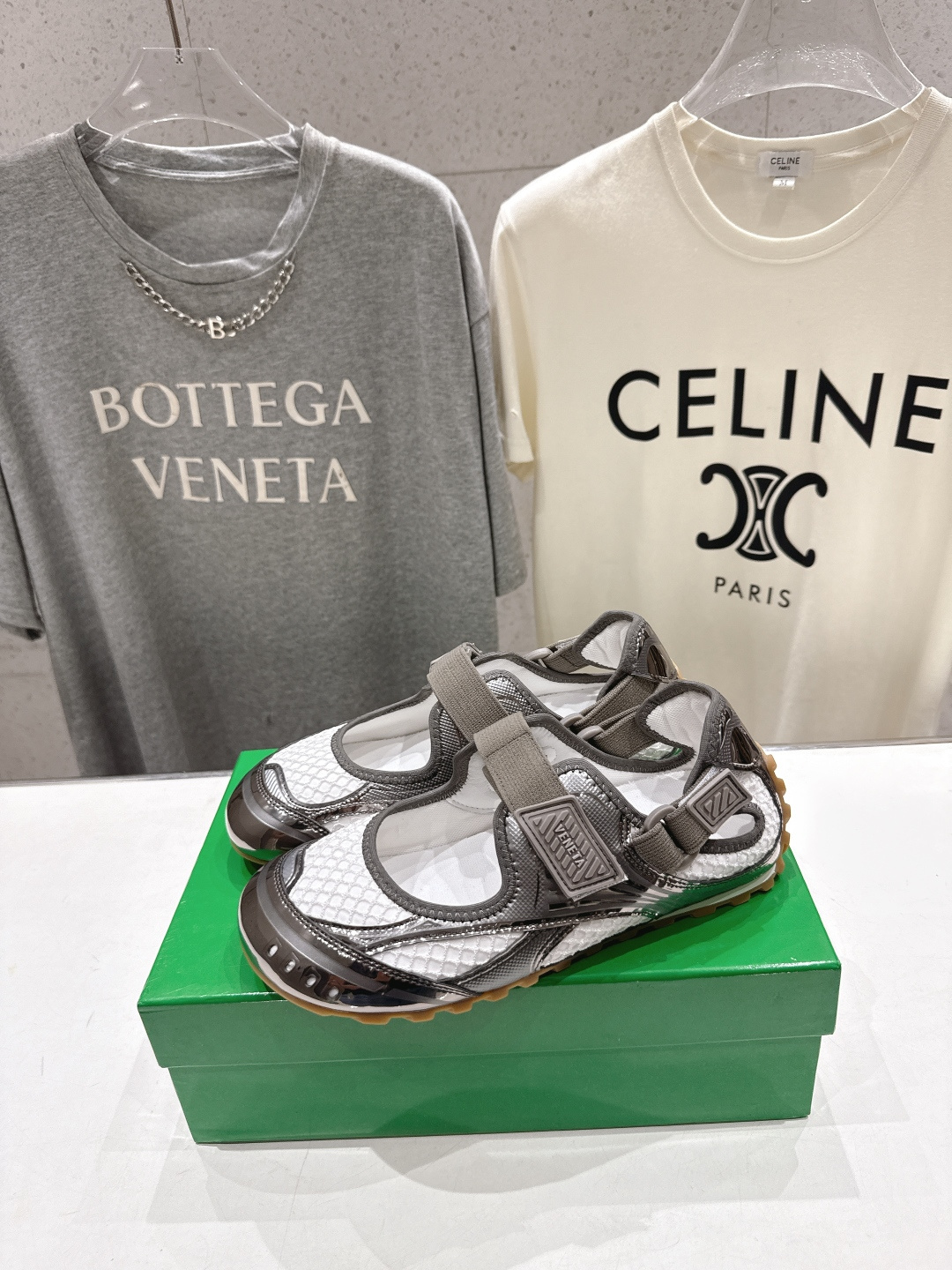 高版本出厂 Bottega Veneta/BV F065 2026ss新款玛丽珍 BV Orbit Fl