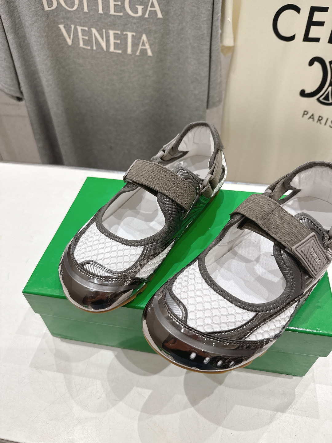 高版本出厂 Bottega Veneta/BV F065 2026ss新款玛丽珍 BV Orbit Fl