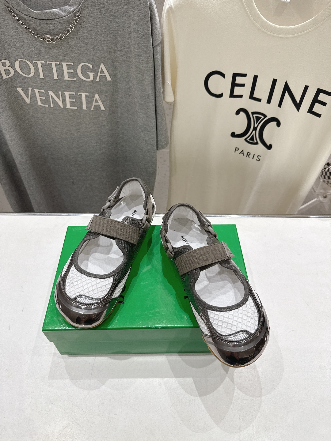 高版本出厂 Bottega Veneta/BV F065 2026ss新款玛丽珍 BV Orbit Fl