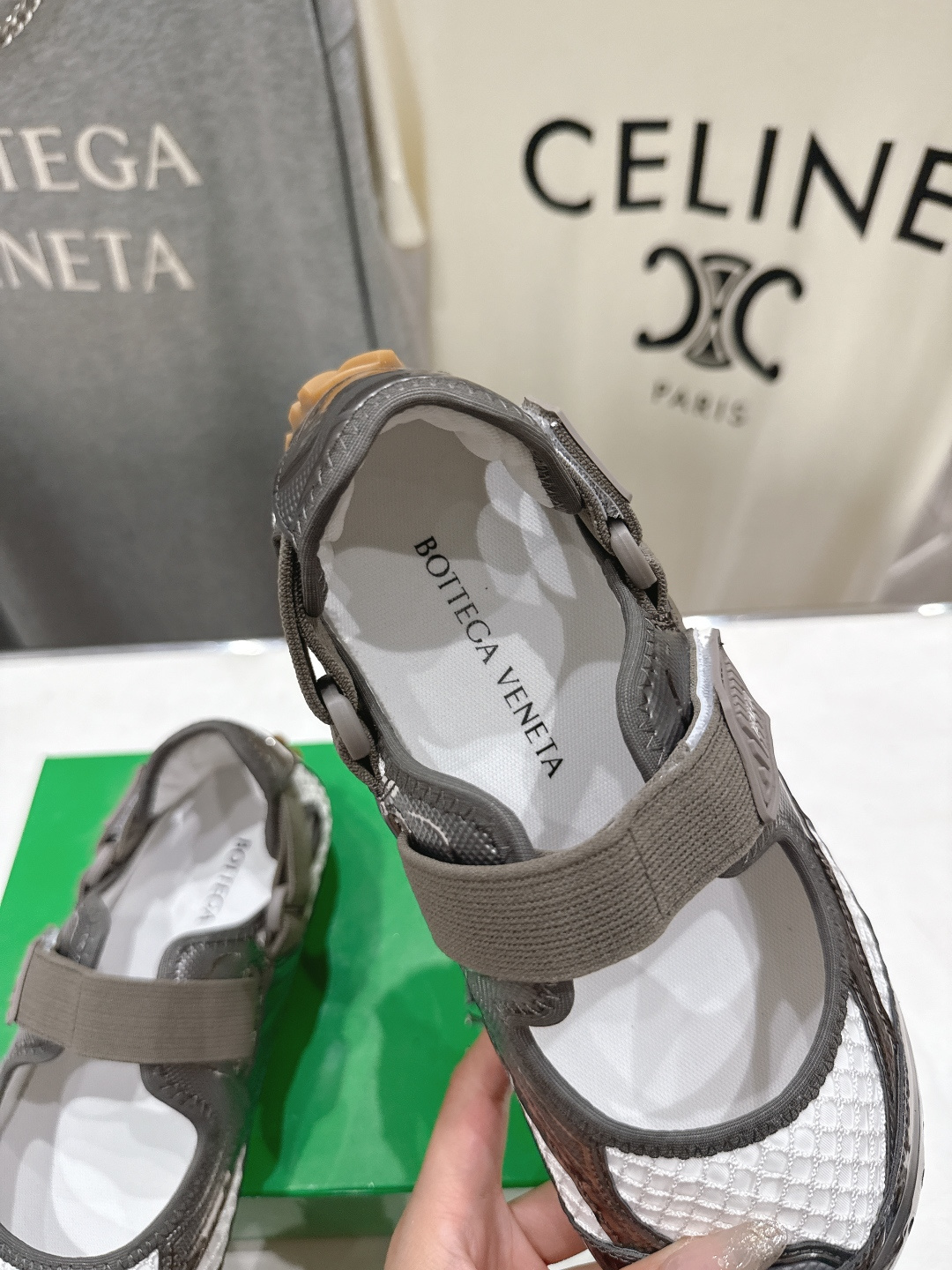 高版本出厂 Bottega Veneta/BV F065 2026ss新款玛丽珍 BV Orbit Fl