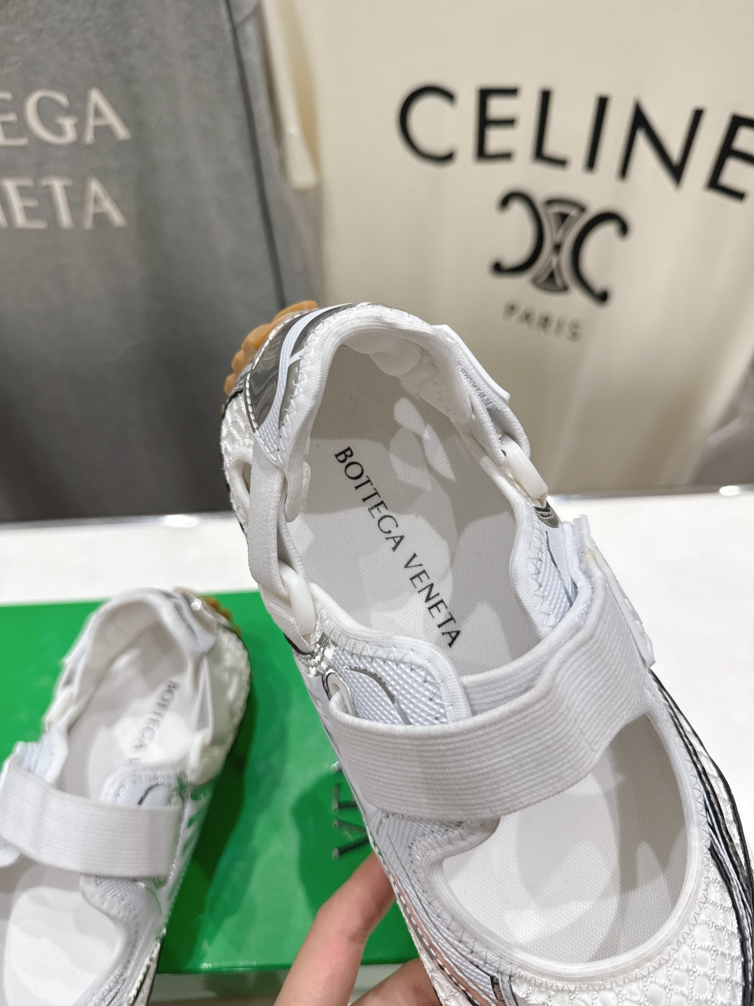 高版本出厂 Bottega Veneta/BV F065 2026ss新款玛丽珍 BV Orbit Fl