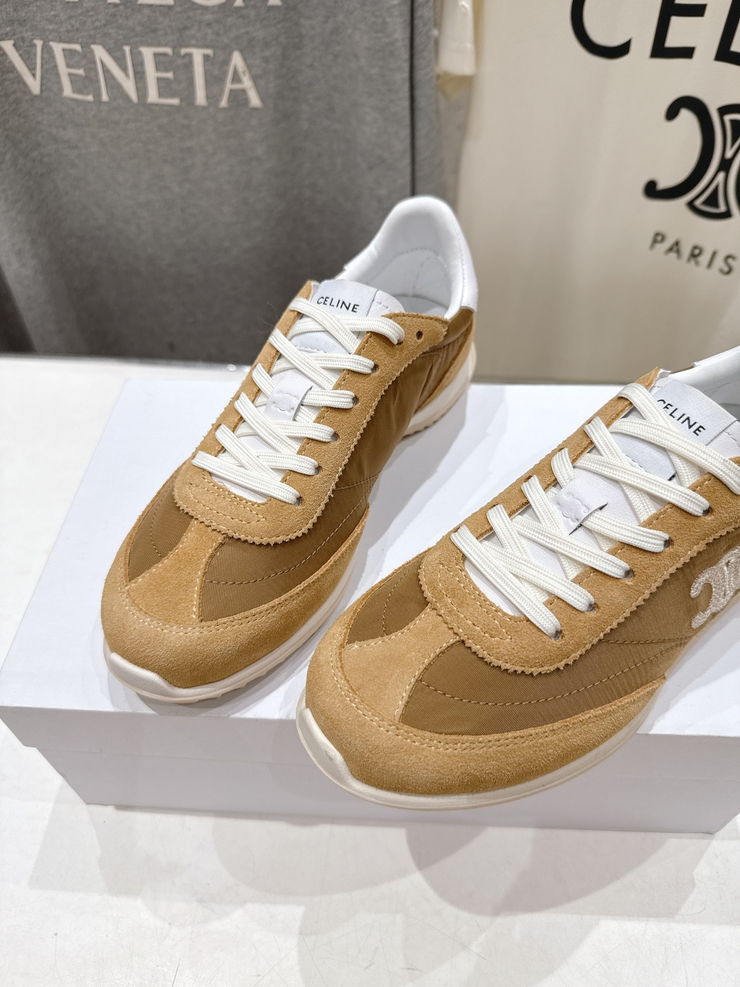 高版本出厂 CELINE*思琳赛琳F0376 2026ss新款徽标系带阿甘鞋休闲运动鞋小白鞋简单舒服，干