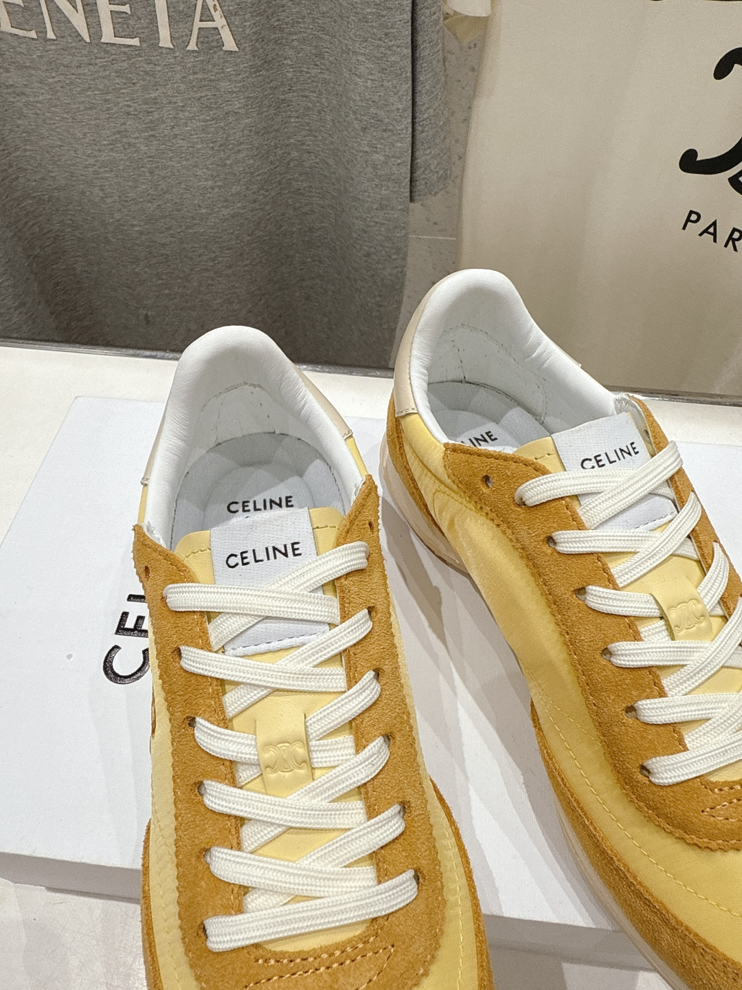 高版本出厂 CELINE*思琳赛琳F0376 2026ss新款徽标系带阿甘鞋休闲运动鞋小白鞋简单舒服，干