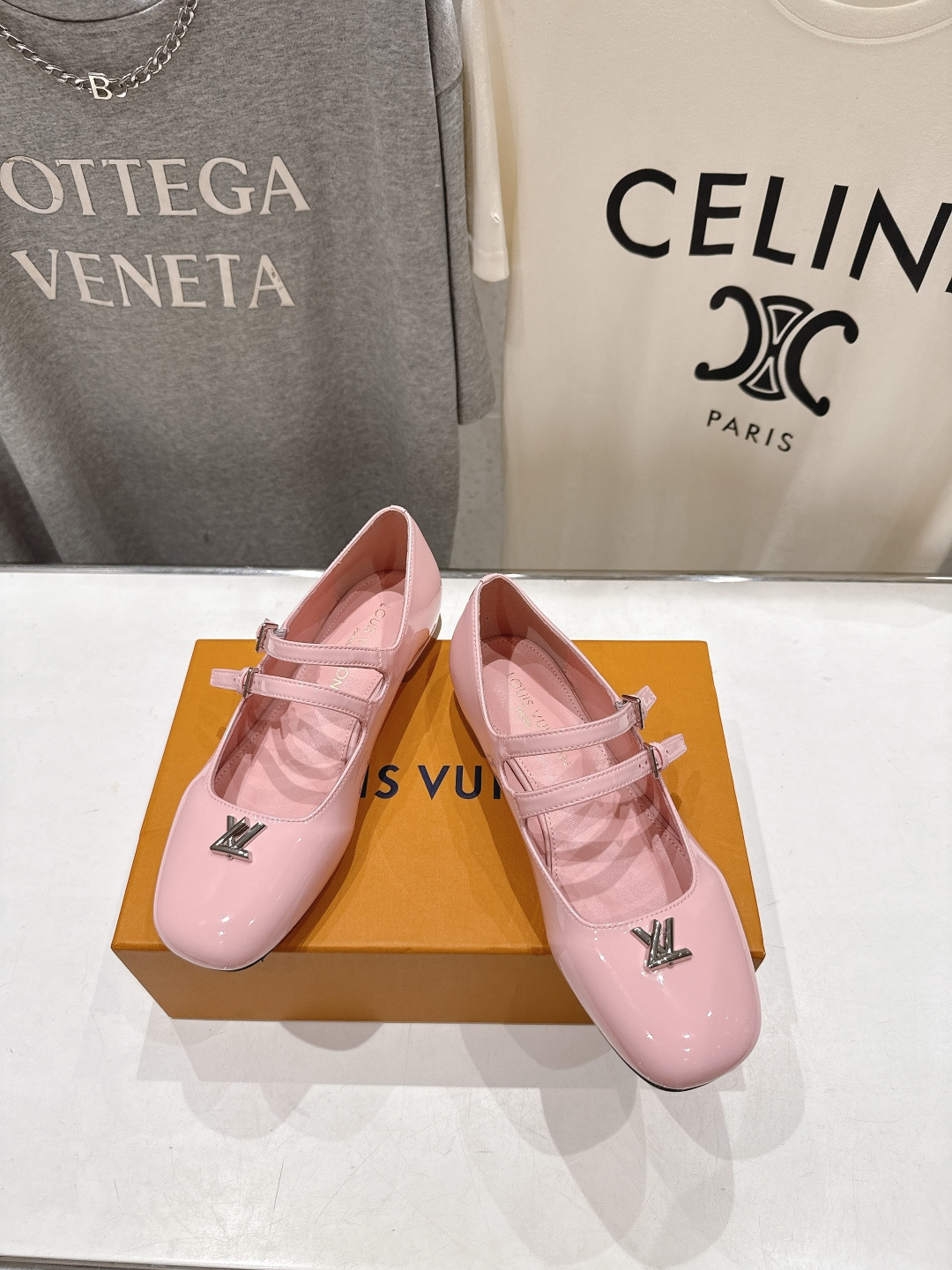 高版本出厂 Louis Vuitton 26ss new arrival LV驴牌春夏系列玛丽珍平底鞋单