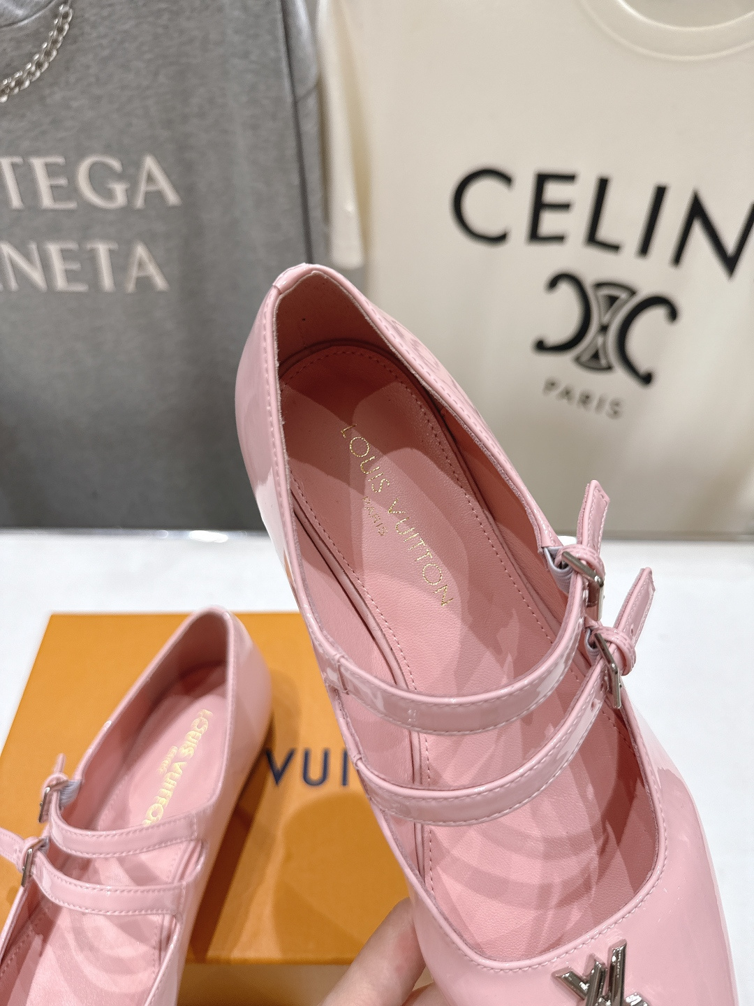 高版本出厂 Louis Vuitton 26ss new arrival LV驴牌春夏系列玛丽珍平底鞋单