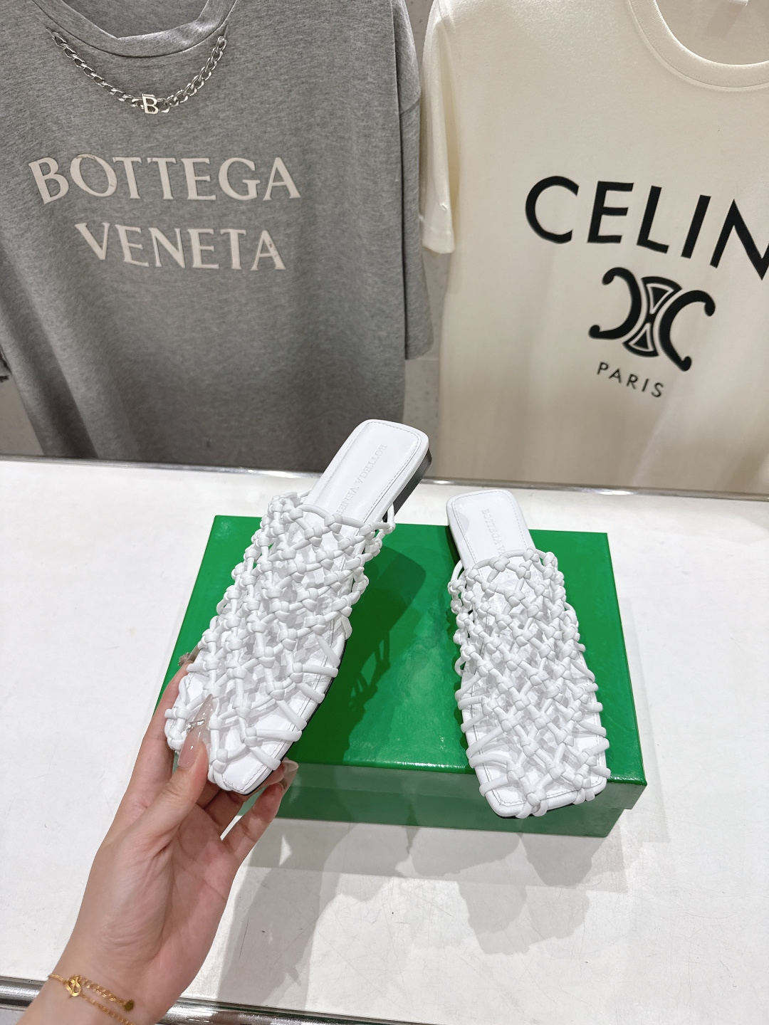 高版本出厂 Bottega Veneta/BV F065 2026ss夏季新款Riva Mule 女士平