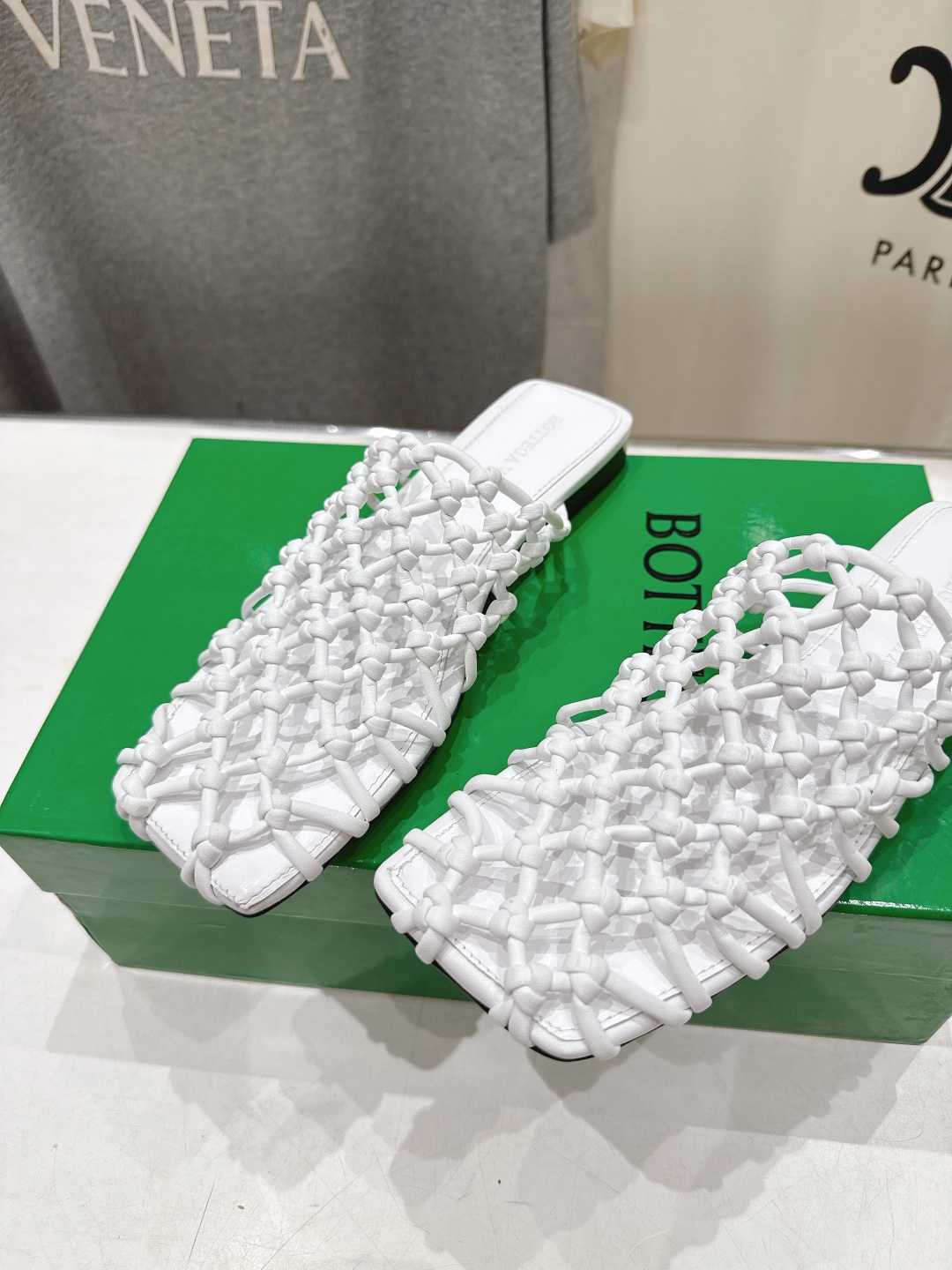 高版本出厂 Bottega Veneta/BV F065 2026ss夏季新款Riva Mule 女士平