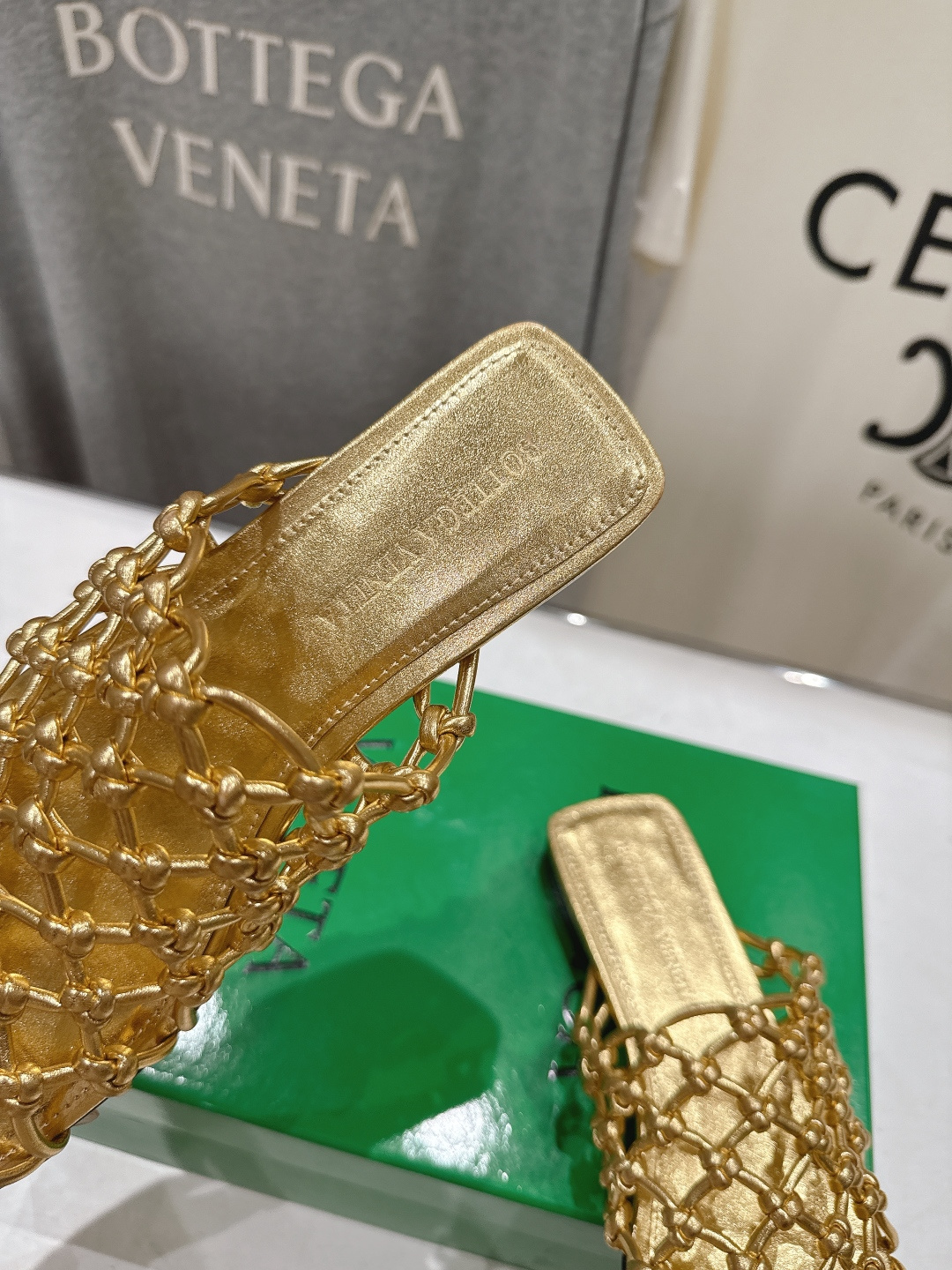 高版本出厂 Bottega Veneta/BV F065 2026ss夏季新款Riva Mule 女士平