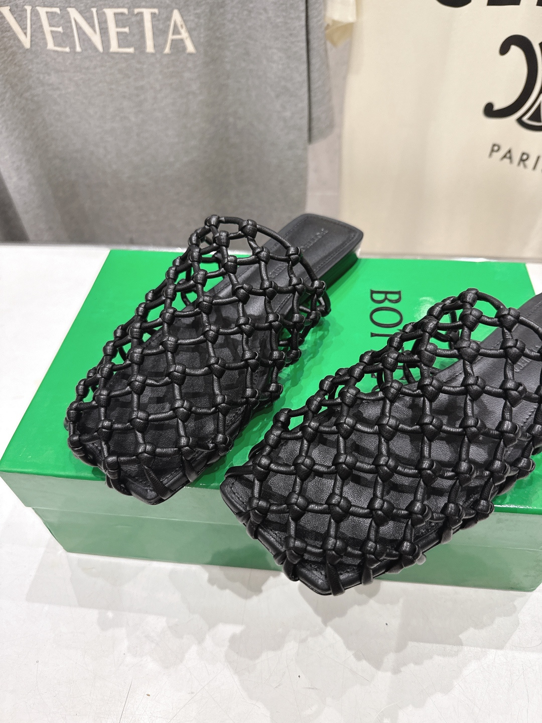 高版本出厂 Bottega Veneta/BV F065 2026ss夏季新款Riva Mule 女士平