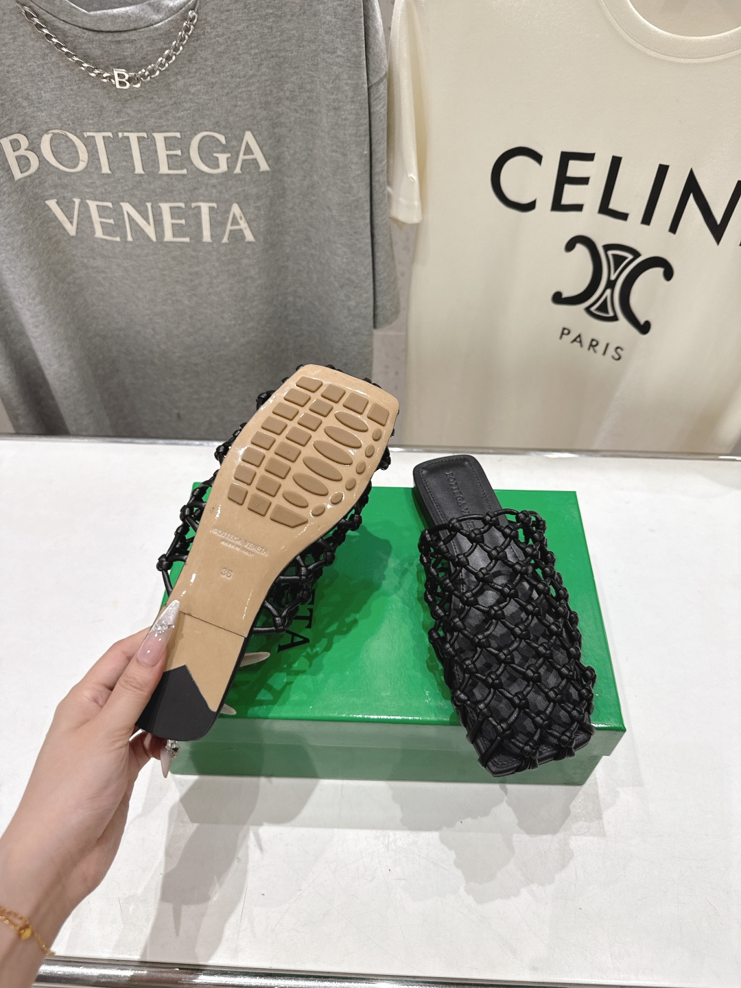 高版本出厂 Bottega Veneta/BV F065 2026ss夏季新款Riva Mule 女士平