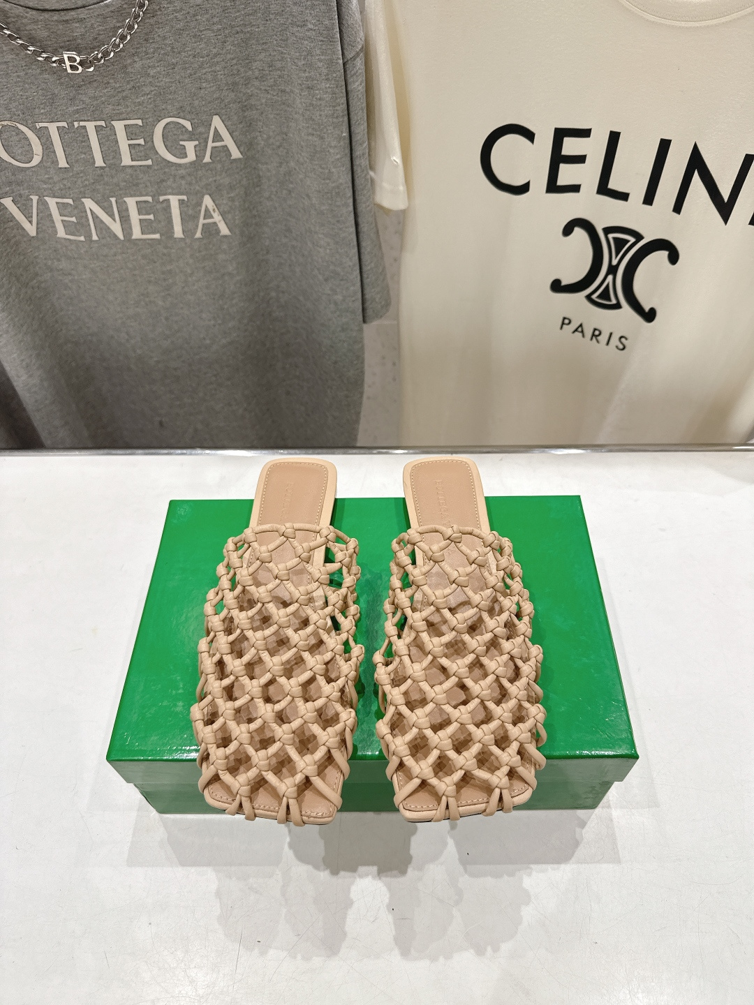 高版本出厂 Bottega Veneta/BV F065 2026ss夏季新款Riva Mule 女士平