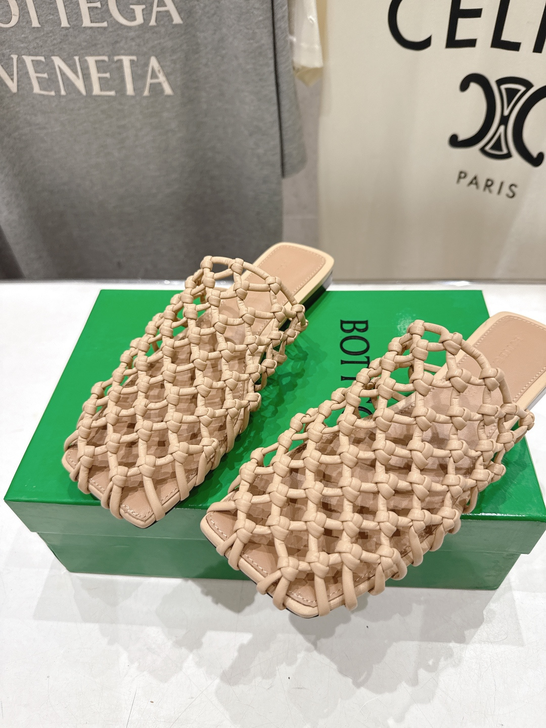 高版本出厂 Bottega Veneta/BV F065 2026ss夏季新款Riva Mule 女士平