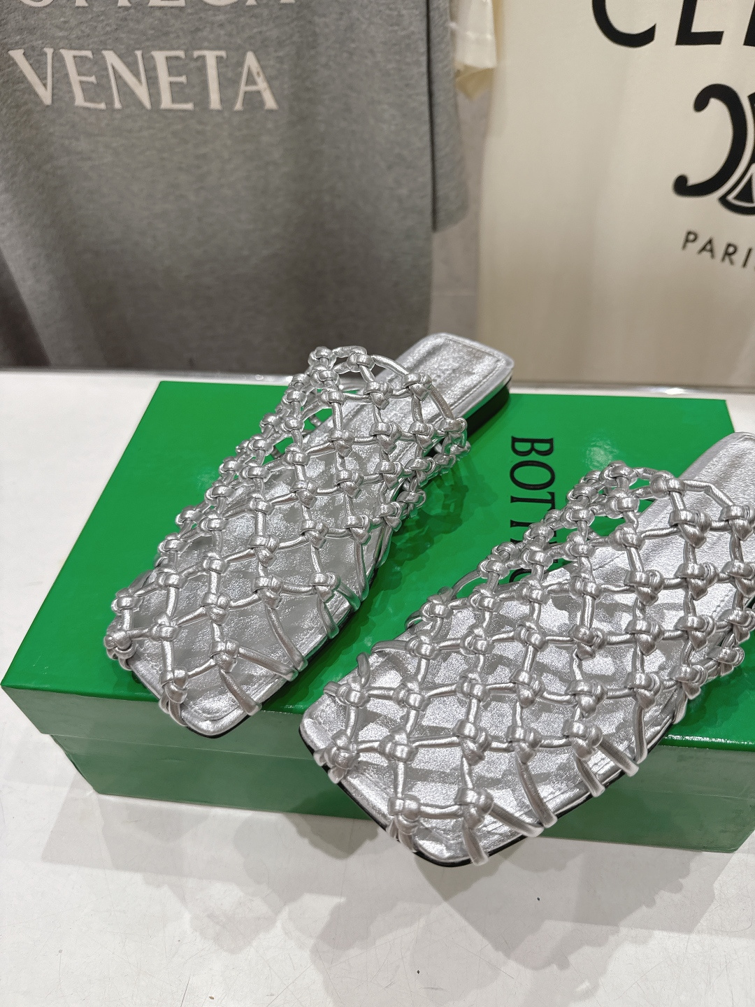 高版本出厂 Bottega Veneta/BV F065 2026ss夏季新款Riva Mule 女士平