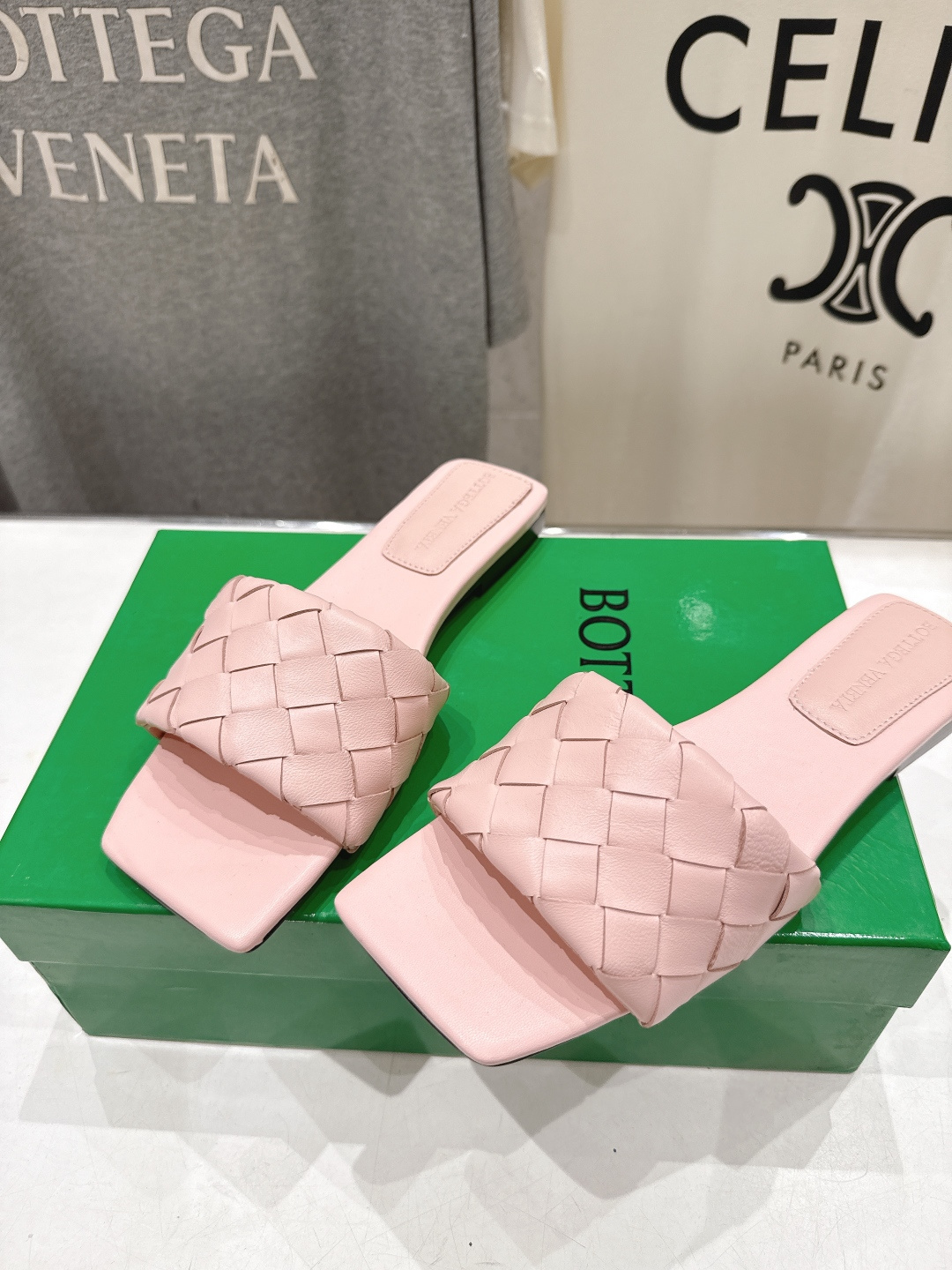 高版本出厂 Bottega Veneta/BV F065 2026ss夏季新款Parco Mule女士平