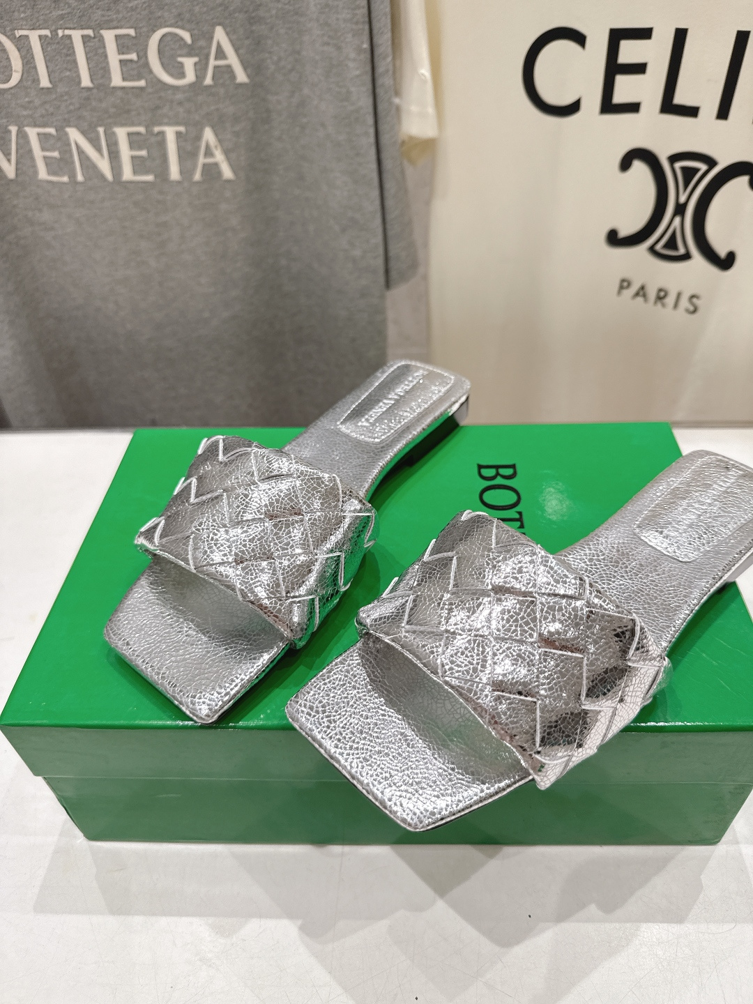 高版本出厂 Bottega Veneta/BV F065 2026ss夏季新款Parco Mule女士平
