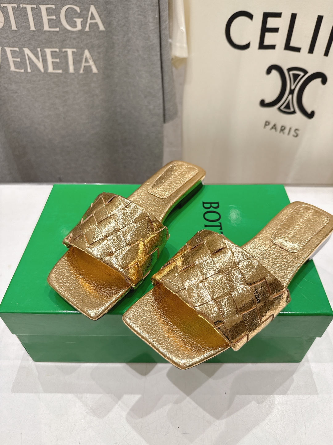 高版本出厂 Bottega Veneta/BV F065 2026ss夏季新款Parco Mule女士平