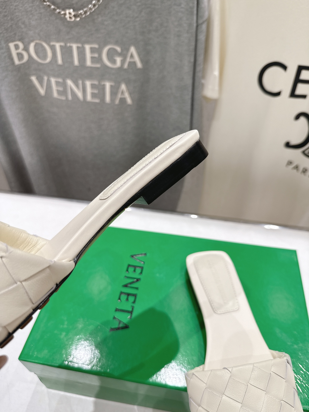 高版本出厂 Bottega Veneta/BV F065 2026ss夏季新款Parco Mule女士平