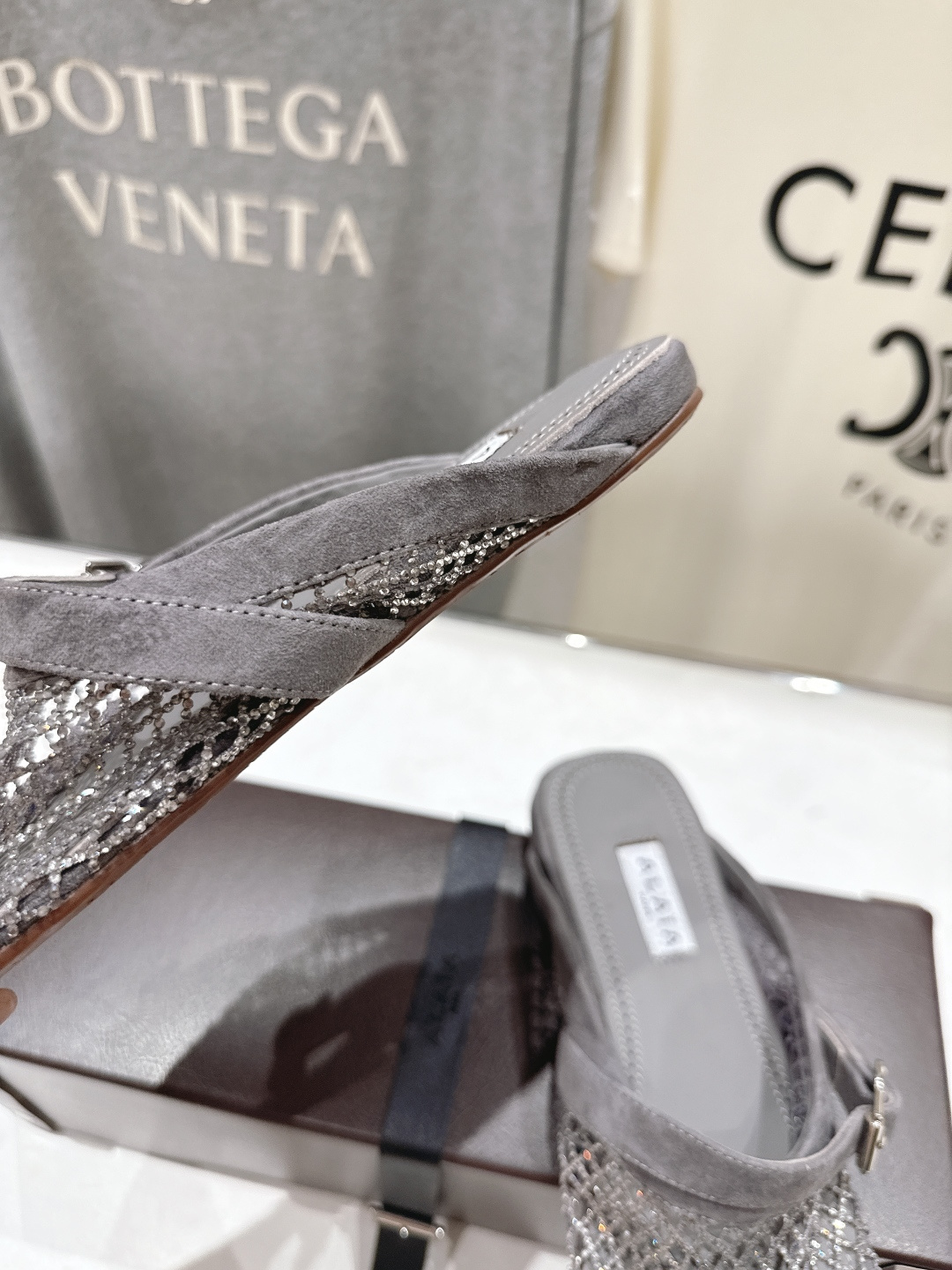 高版本出厂 独家新品 Alaia 阿莱亚26ss/新款网面平底鞋芭蕾舞鞋 最近超火的一款网钻平底鞋章小蕙