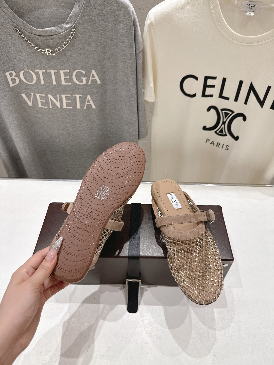 高版本出厂 独家新品 Alaia 阿莱亚26ss/新款网面平底鞋芭蕾舞鞋 最近超火的一款网钻平底鞋章小蕙