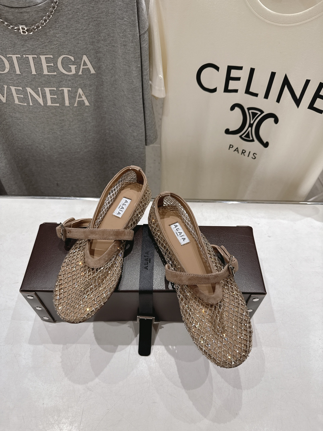 高版本出厂 单鞋 独家新品 Alaia 阿莱亚26ss/新款网面平底鞋芭蕾舞鞋 最近超火的一款网钻平底鞋