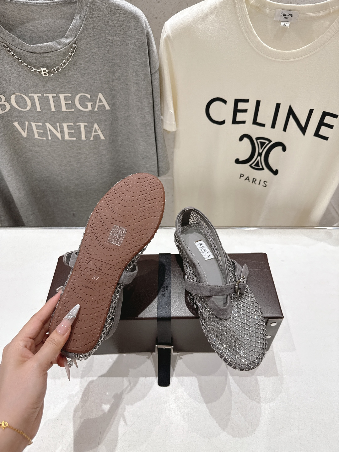 高版本出厂 单鞋 独家新品 Alaia 阿莱亚26ss/新款网面平底鞋芭蕾舞鞋 最近超火的一款网钻平底鞋