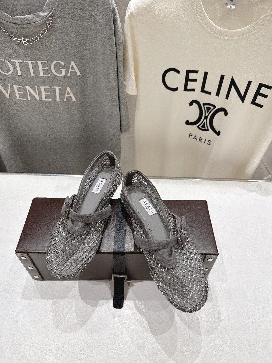 高版本出厂 单鞋 独家新品 Alaia 阿莱亚26ss/新款网面平底鞋芭蕾舞鞋 最近超火的一款网钻平底鞋