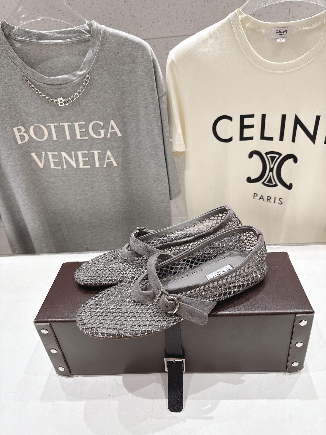 高版本出厂 单鞋 独家新品 Alaia 阿莱亚26ss/新款网面平底鞋芭蕾舞鞋 最近超火的一款网钻平底鞋