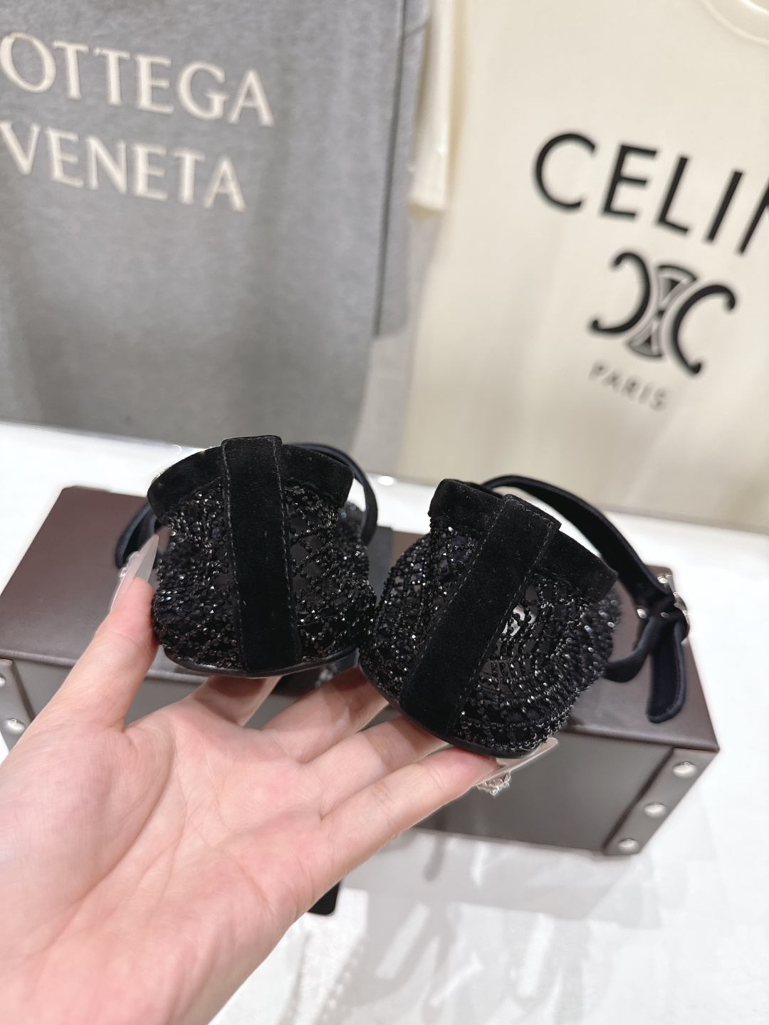 高版本出厂 单鞋 独家新品 Alaia 阿莱亚26ss/新款网面平底鞋芭蕾舞鞋 最近超火的一款网钻平底鞋