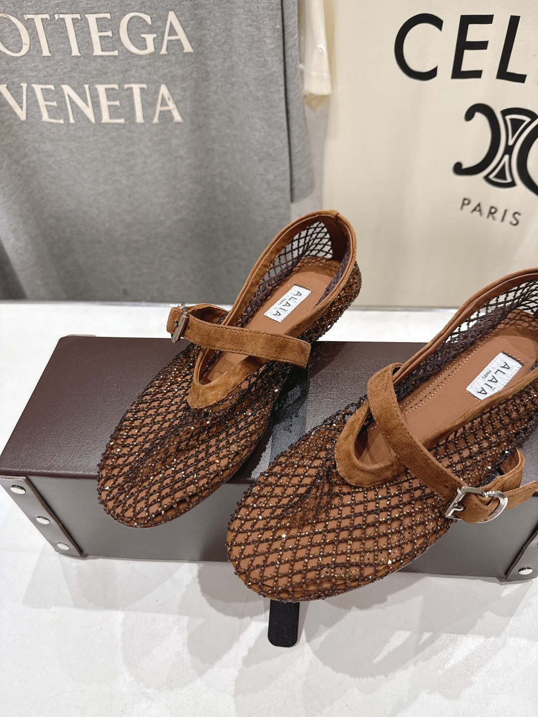 高版本出厂 单鞋 独家新品 Alaia 阿莱亚26ss/新款网面平底鞋芭蕾舞鞋 最近超火的一款网钻平底鞋