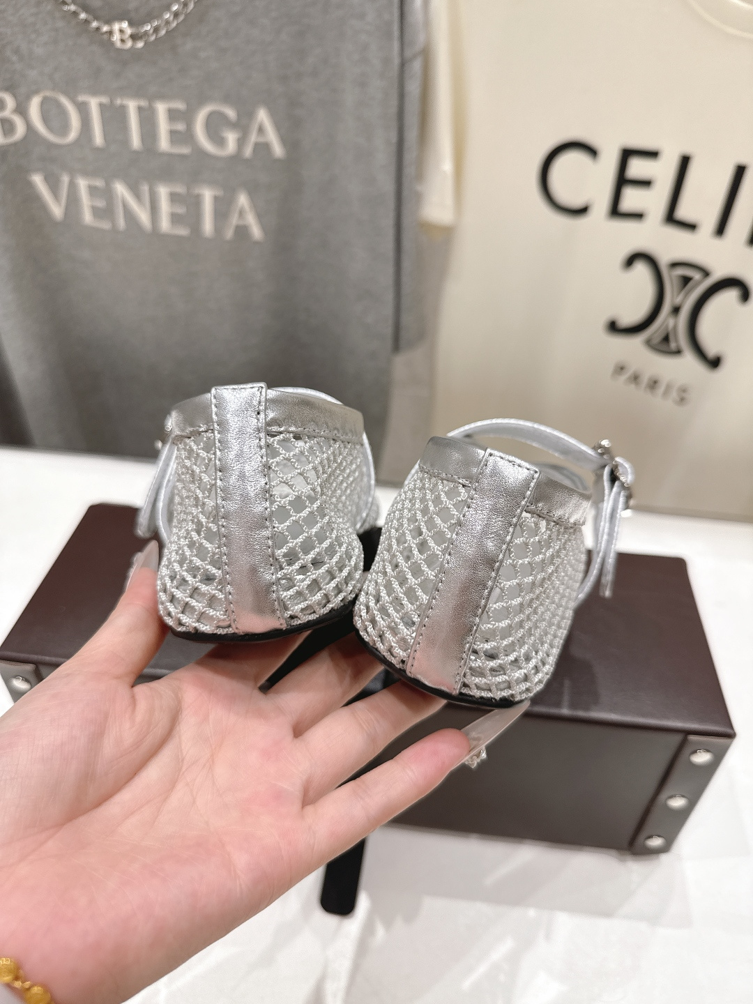 高版本出厂 单鞋 独家新品 Alaia 阿莱亚26ss/新款网面平底鞋芭蕾舞鞋 最近超火的一款网钻平底鞋