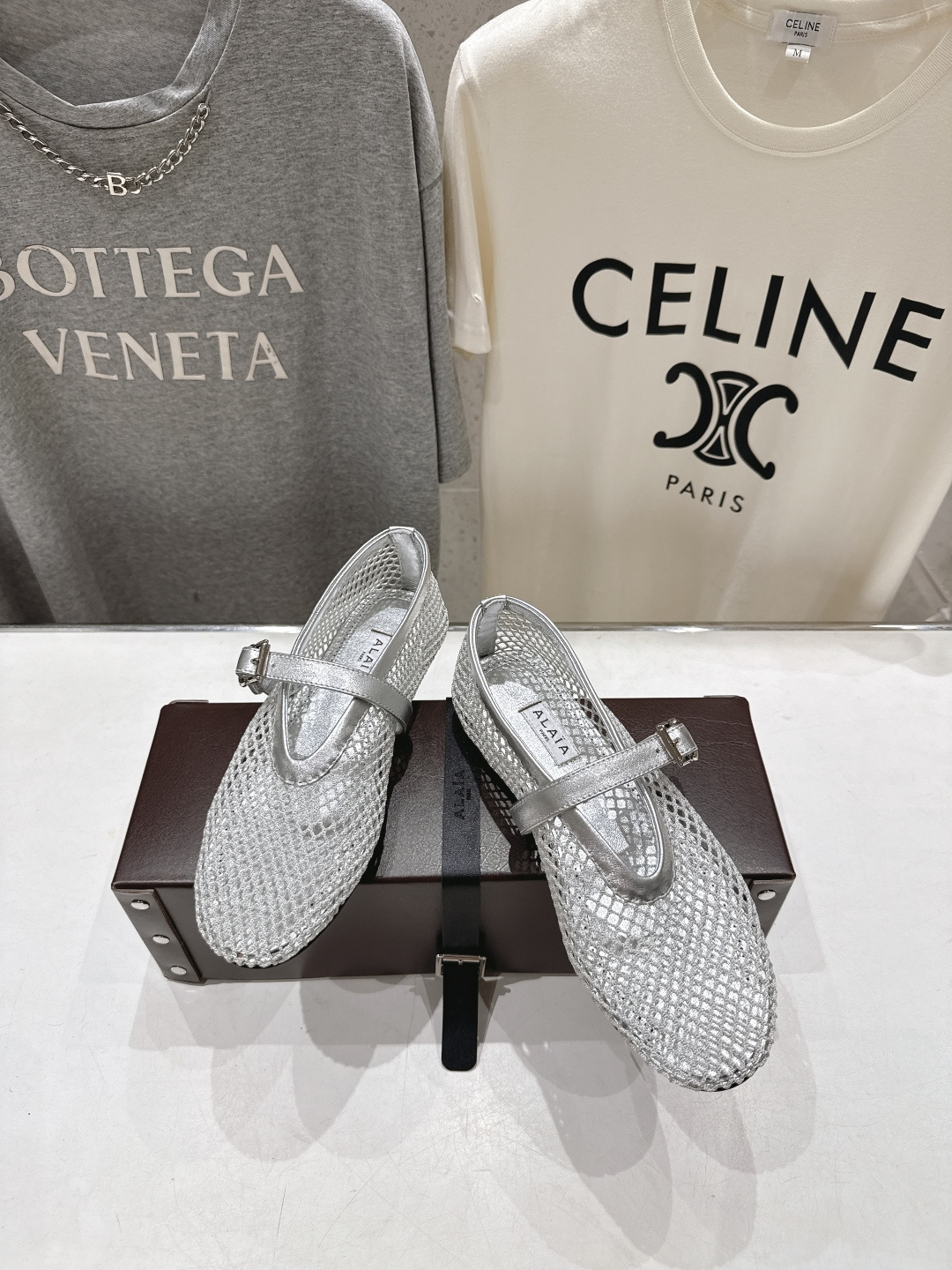 高版本出厂 单鞋 独家新品 Alaia 阿莱亚26ss/新款网面平底鞋芭蕾舞鞋 最近超火的一款网钻平底鞋