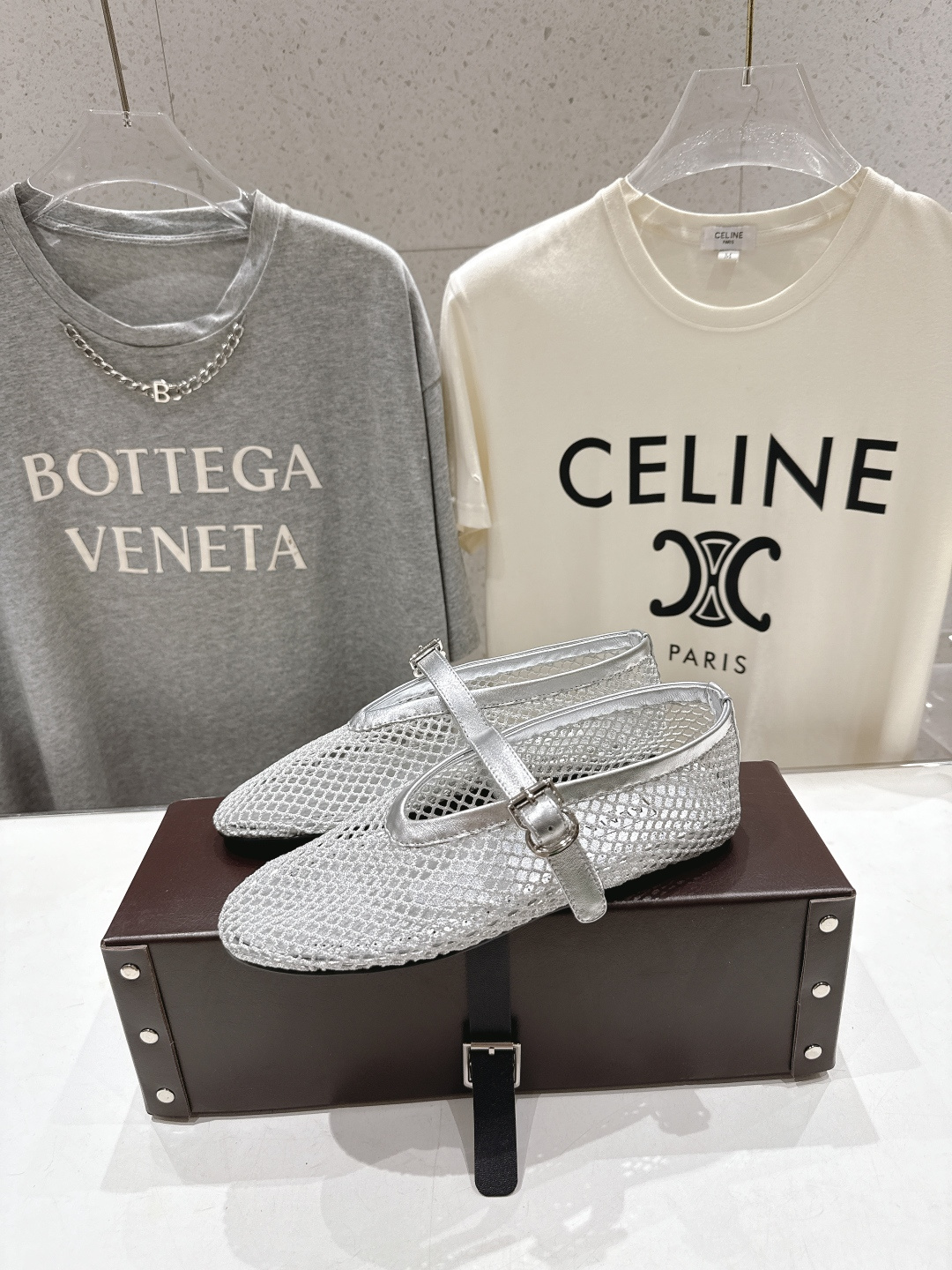 高版本出厂 单鞋 独家新品 Alaia 阿莱亚26ss/新款网面平底鞋芭蕾舞鞋 最近超火的一款网钻平底鞋