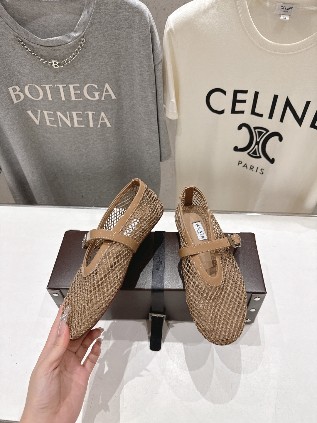 高版本出厂 单鞋 独家新品 Alaia 阿莱亚26ss/新款网面平底鞋芭蕾舞鞋 最近超火的一款网钻平底鞋