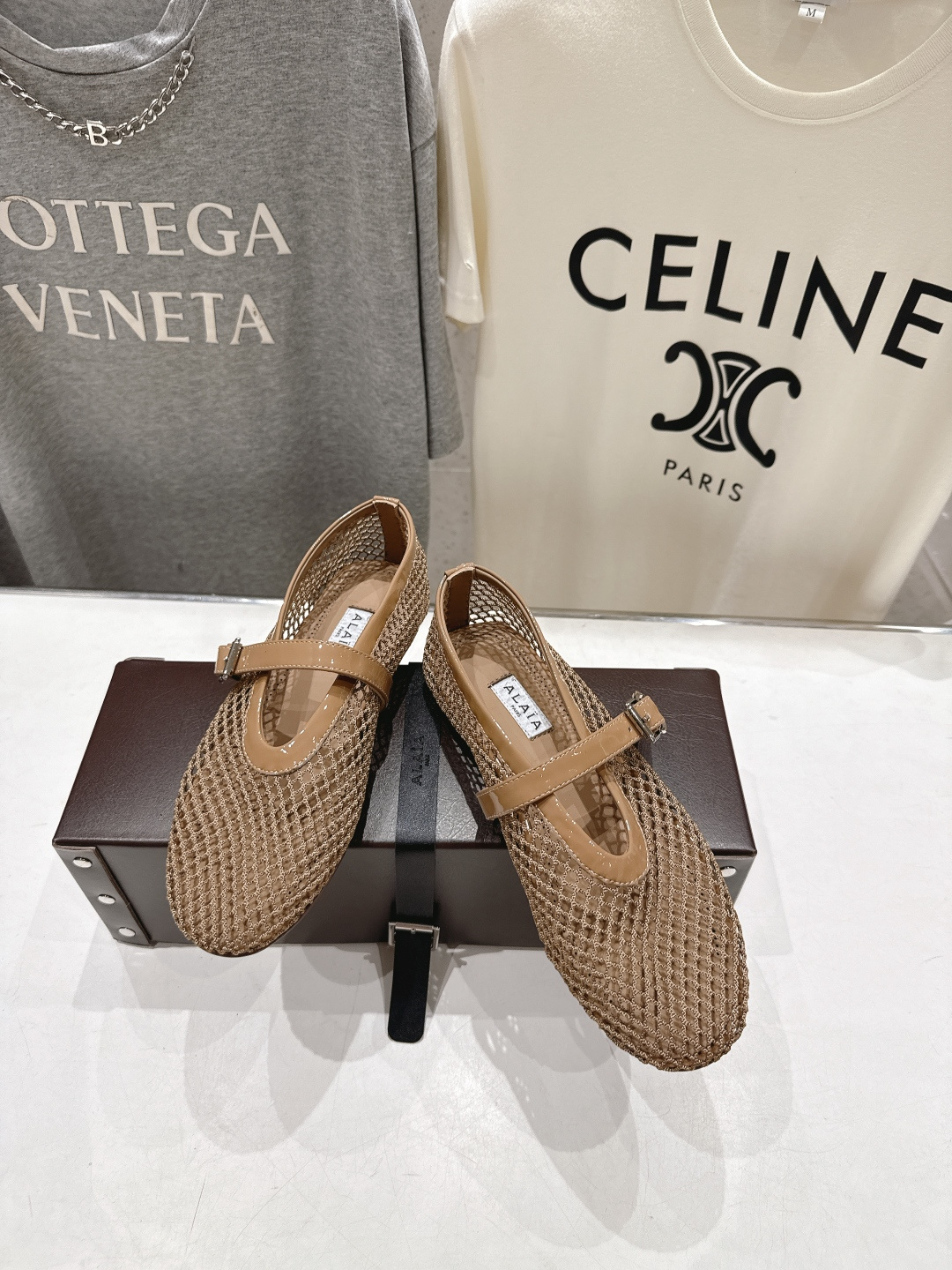 高版本出厂 单鞋 独家新品 Alaia 阿莱亚26ss/新款网面平底鞋芭蕾舞鞋 最近超火的一款网钻平底鞋