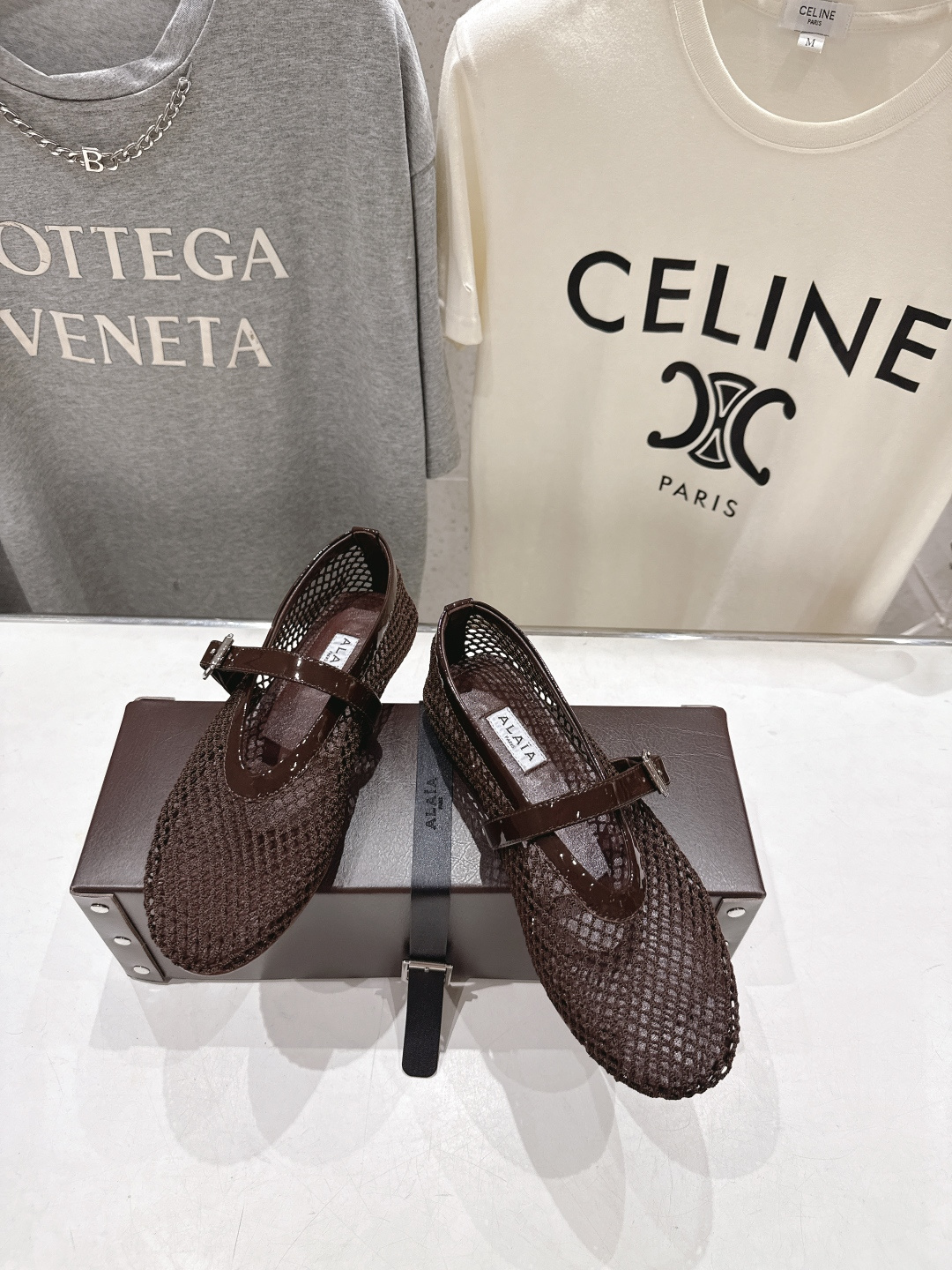 高版本出厂 单鞋 独家新品 Alaia 阿莱亚26ss/新款网面平底鞋芭蕾舞鞋 最近超火的一款网钻平底鞋