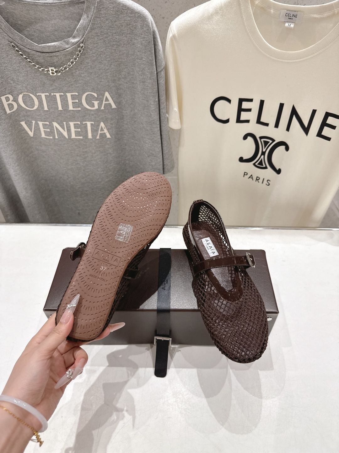 高版本出厂 单鞋 独家新品 Alaia 阿莱亚26ss/新款网面平底鞋芭蕾舞鞋 最近超火的一款网钻平底鞋